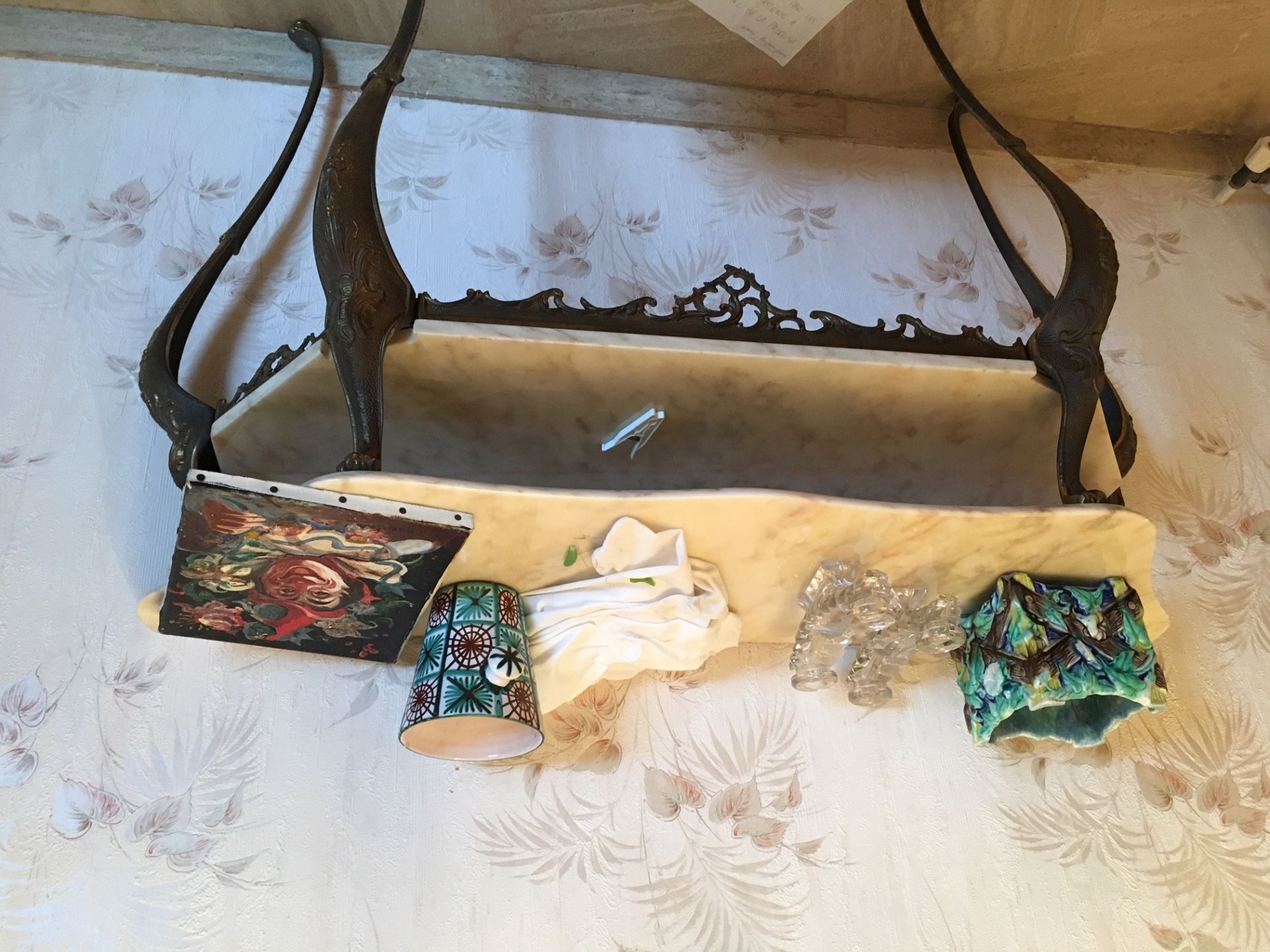 Console avec un marbre blanc | Demandez une estimation