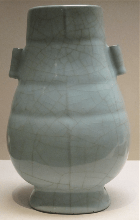 Vase anses four guan