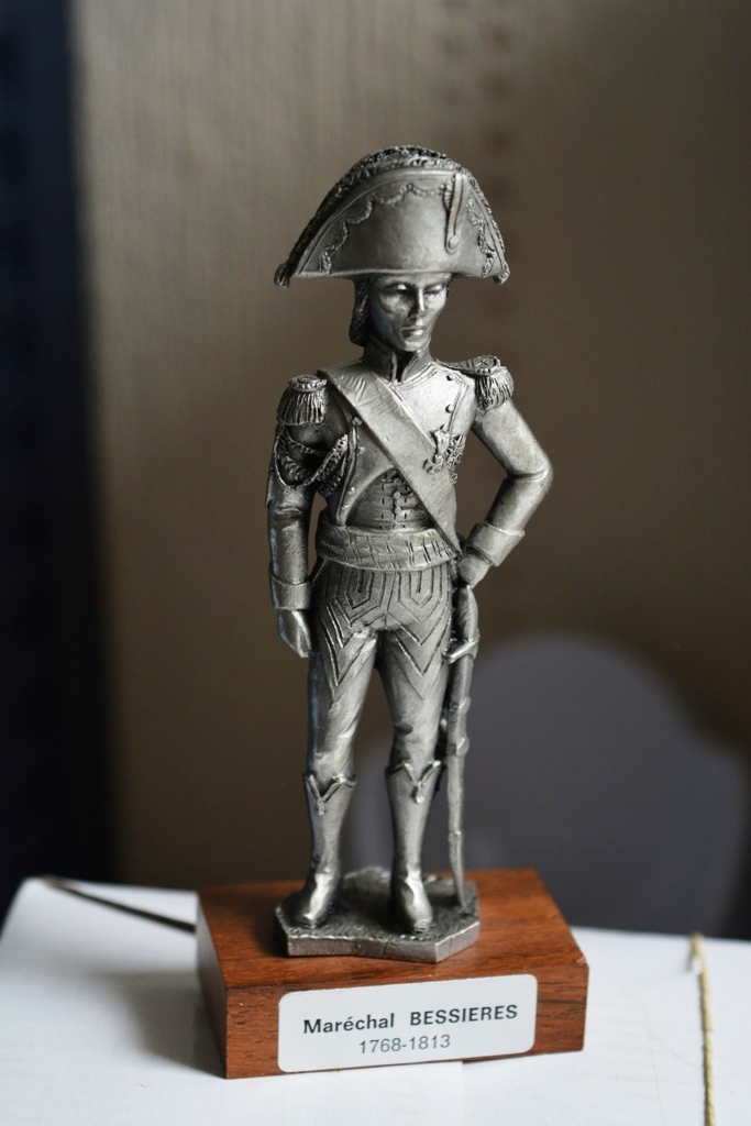 LOT ÉTAINS DU Prince Soldat Empire Napoléon Figurine Drapeau Chariot